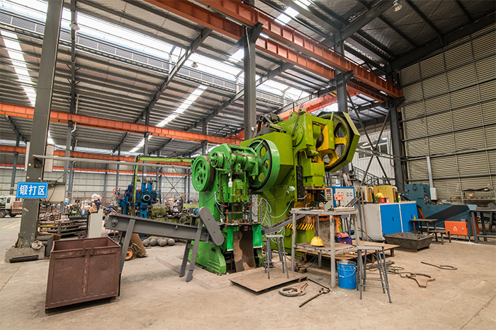 石家庄网架配件-锥头加工车间